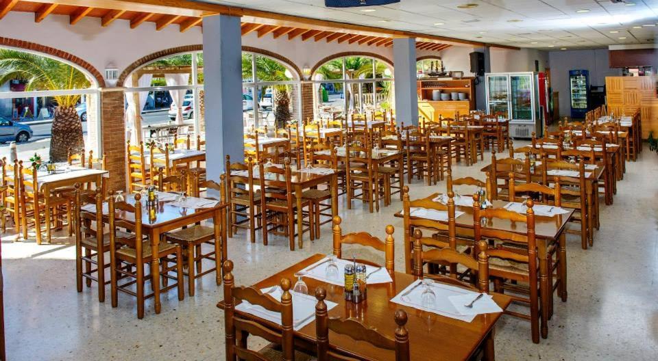 Hotel Camping Raco à Benidorm Extérieur photo